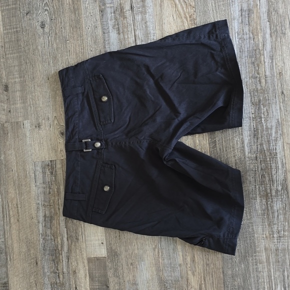 ATHLETA | Shorts Size 2​ - Picture 7 of 10